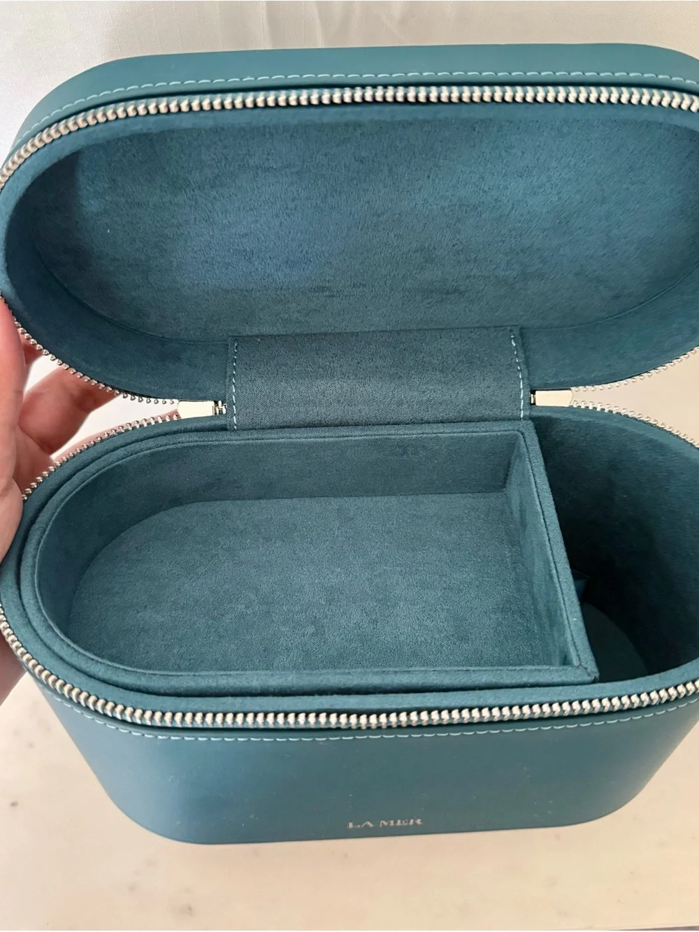 La Mer Teal Cosmetic Vanity Case with Silver Moon & Star Charms, new